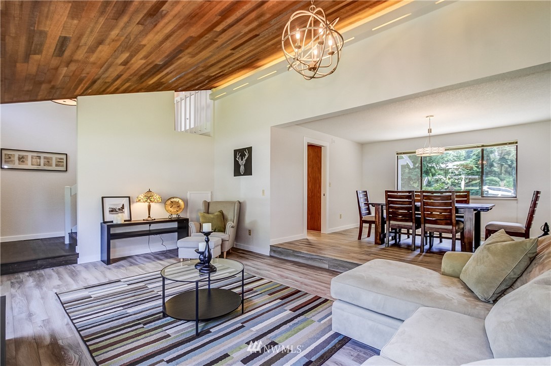 15019 Southeast 138th Place Renton, WA 98059 - Photo 7 of 25 Gallery Image 7
