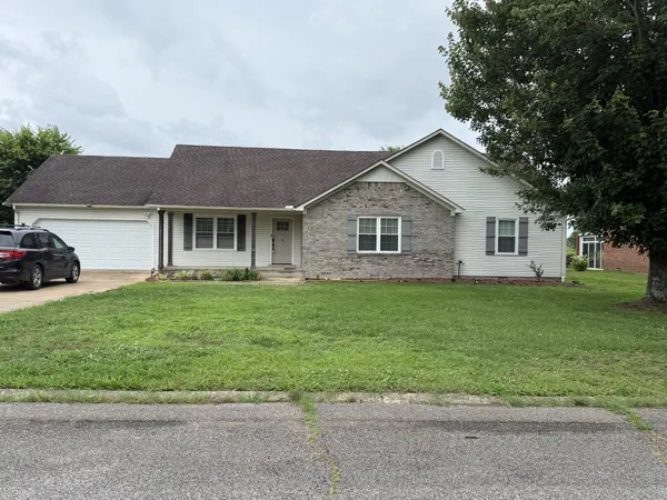 $365,000 | 16 Delana Avenue, Lawrenceburg, TN 38464
