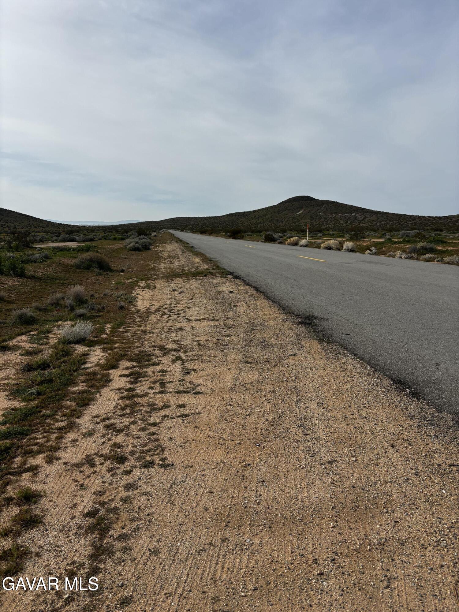 0 Dirt Road North Edwards, CA 93523 - Photo 2 of 15