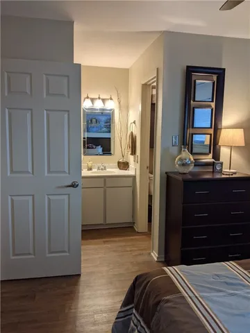 $1,295 | 3000 Guadalupe Street, Unit 304, Austin, TX 78705