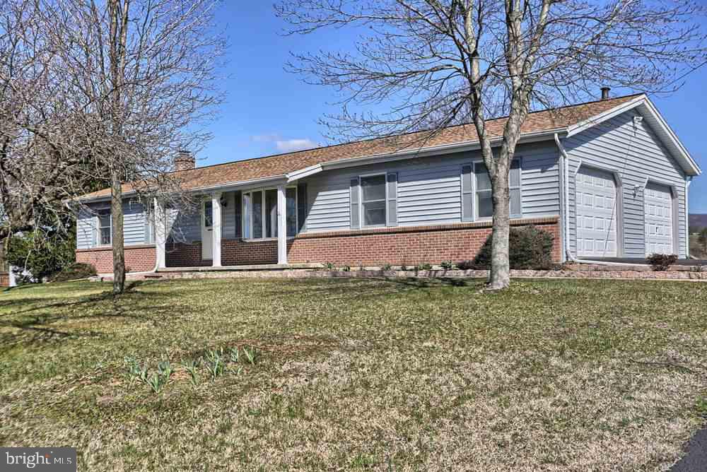 604 Burgners Road Carlisle, PA 17015 - Photo 1 of 25 Gallery Image 1