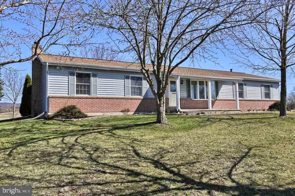 604 Burgners Road Carlisle, PA 17015 - Photo 2 of 25 Gallery Image 2