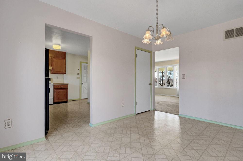 604 Burgners Road Carlisle, PA 17015 - Photo 11 of 25 Gallery Image 11