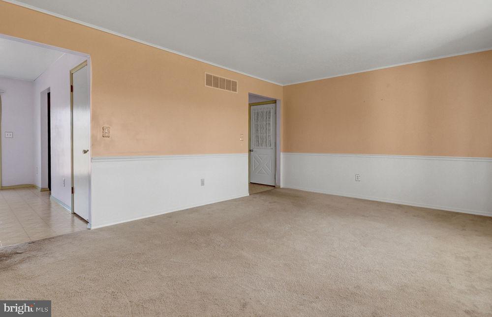604 Burgners Road Carlisle, PA 17015 - Photo 5 of 25 Gallery Image 5