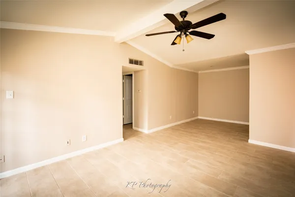 $55,000 | 12500 Sandpiper Drive, Unit 52, Houston, TX 77035