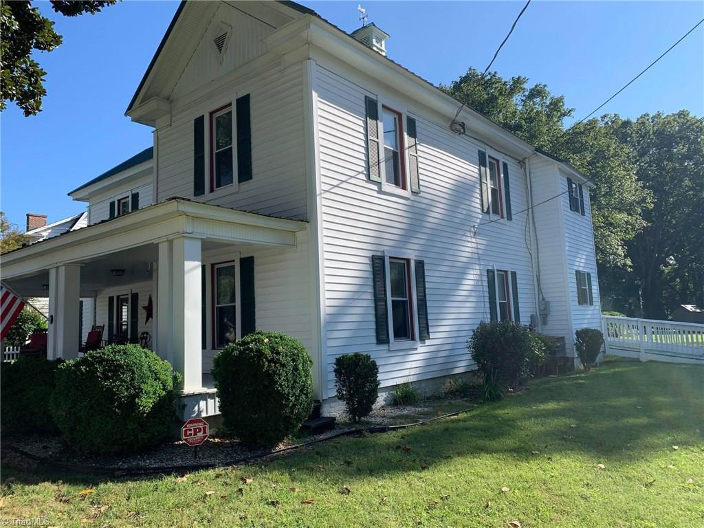 8020 Broad Street Rural Hall, NC 27045 - Photo 5 of 48