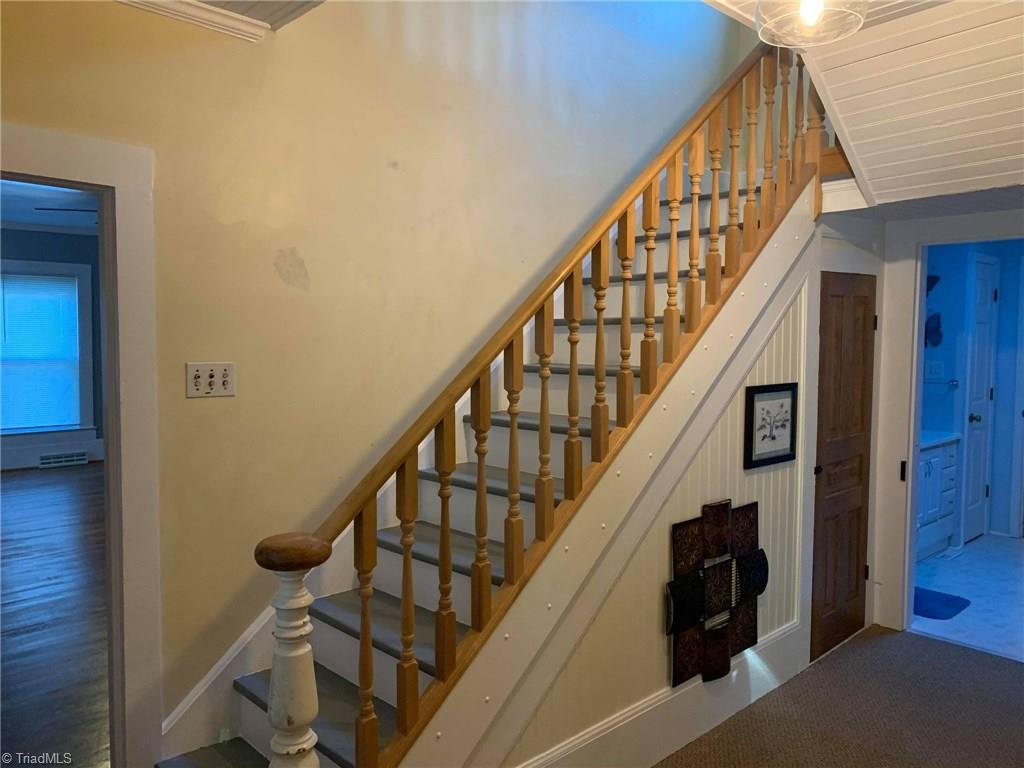 8020 Broad Street Rural Hall, NC 27045 - Photo 7 of 48