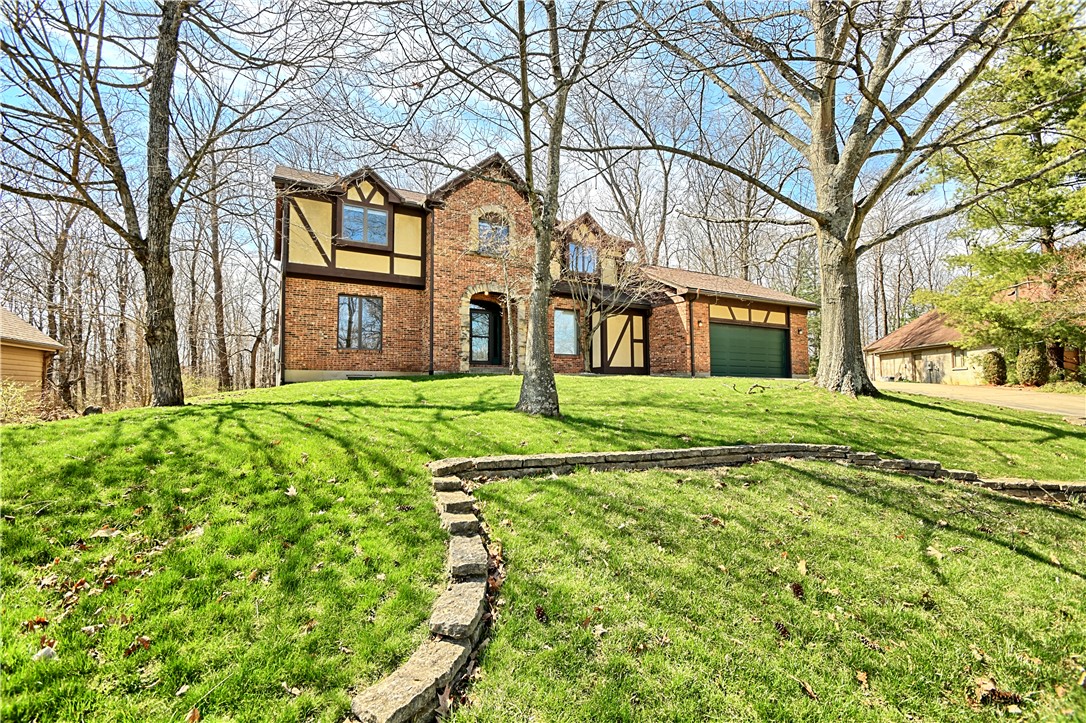 8711 Nicole Lane Springboro, OH 45066 - Photo 4 of 87 This charming home offers a spacious yard and ample parking, blending comfort with convenience.