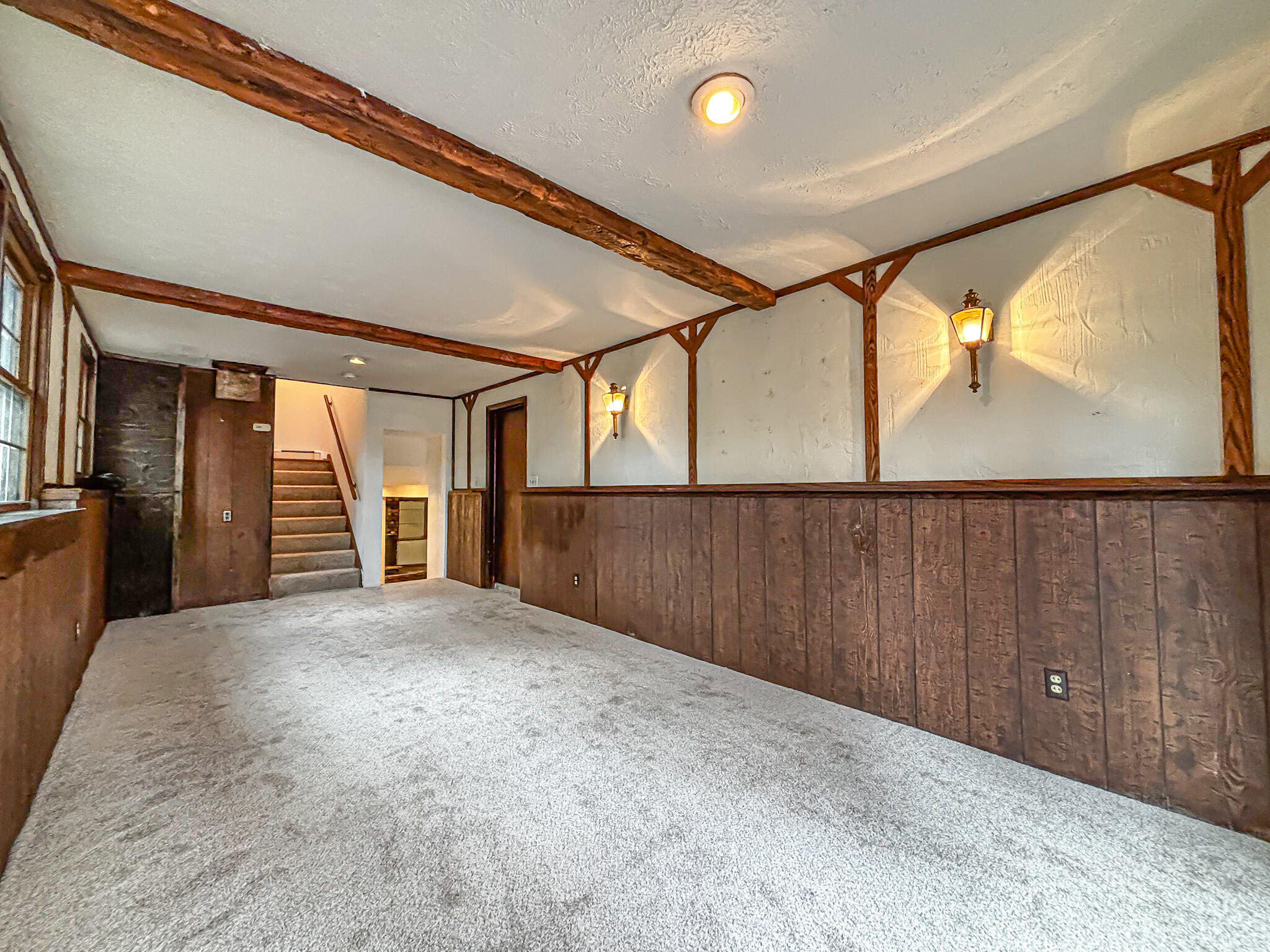 18205 Redvere Drive Brookfield, WI 53045 - Photo 20 of 34 Family Room