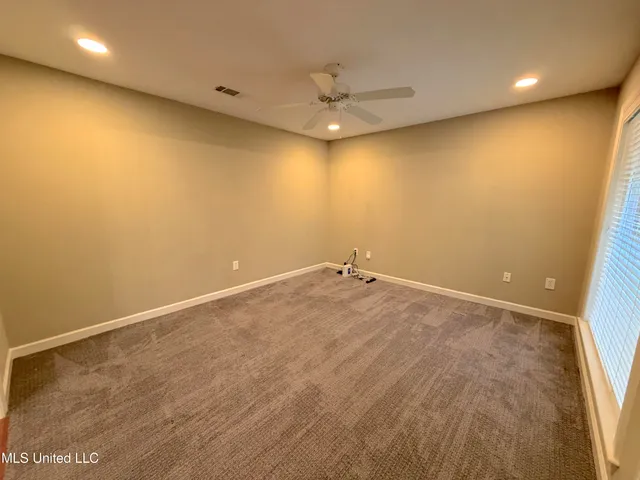 $2,350 | 28 Moss Woods Cove, Madison, MS 39110