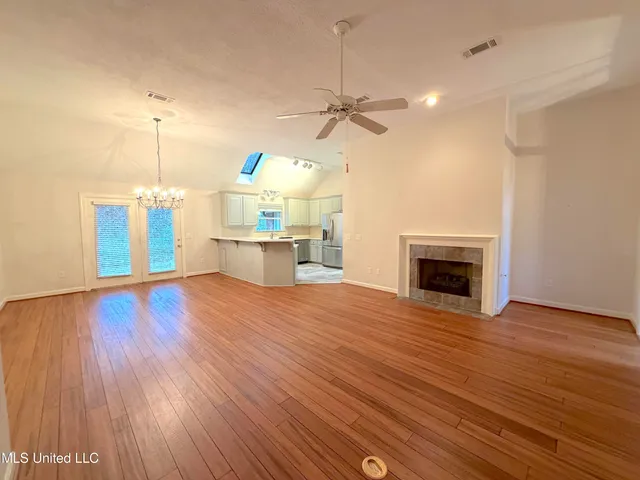 $2,350 | 28 Moss Woods Cove, Madison, MS 39110