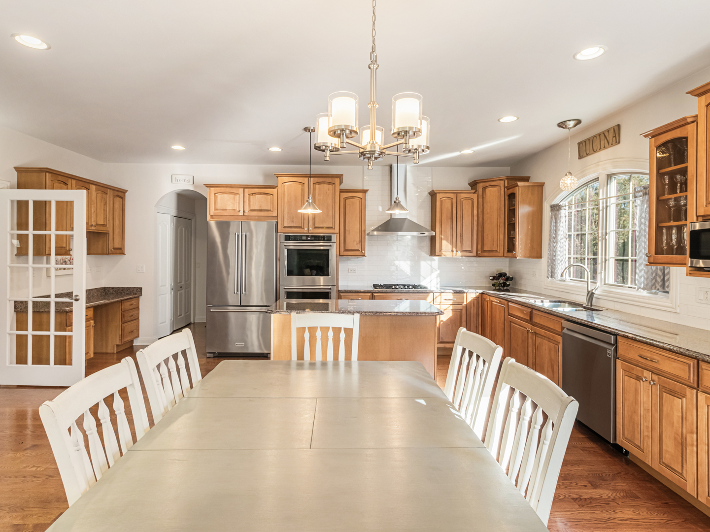 159 East Edgemont Lane Park Ridge, IL 60068 - Photo 5 of 25 Gallery Image 5