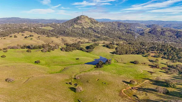 $698,000 | 2043 Thomas Drive, Jackson, CA 95642