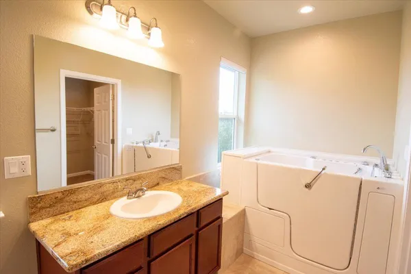 $698,000 | 2043 Thomas Drive, Jackson, CA 95642