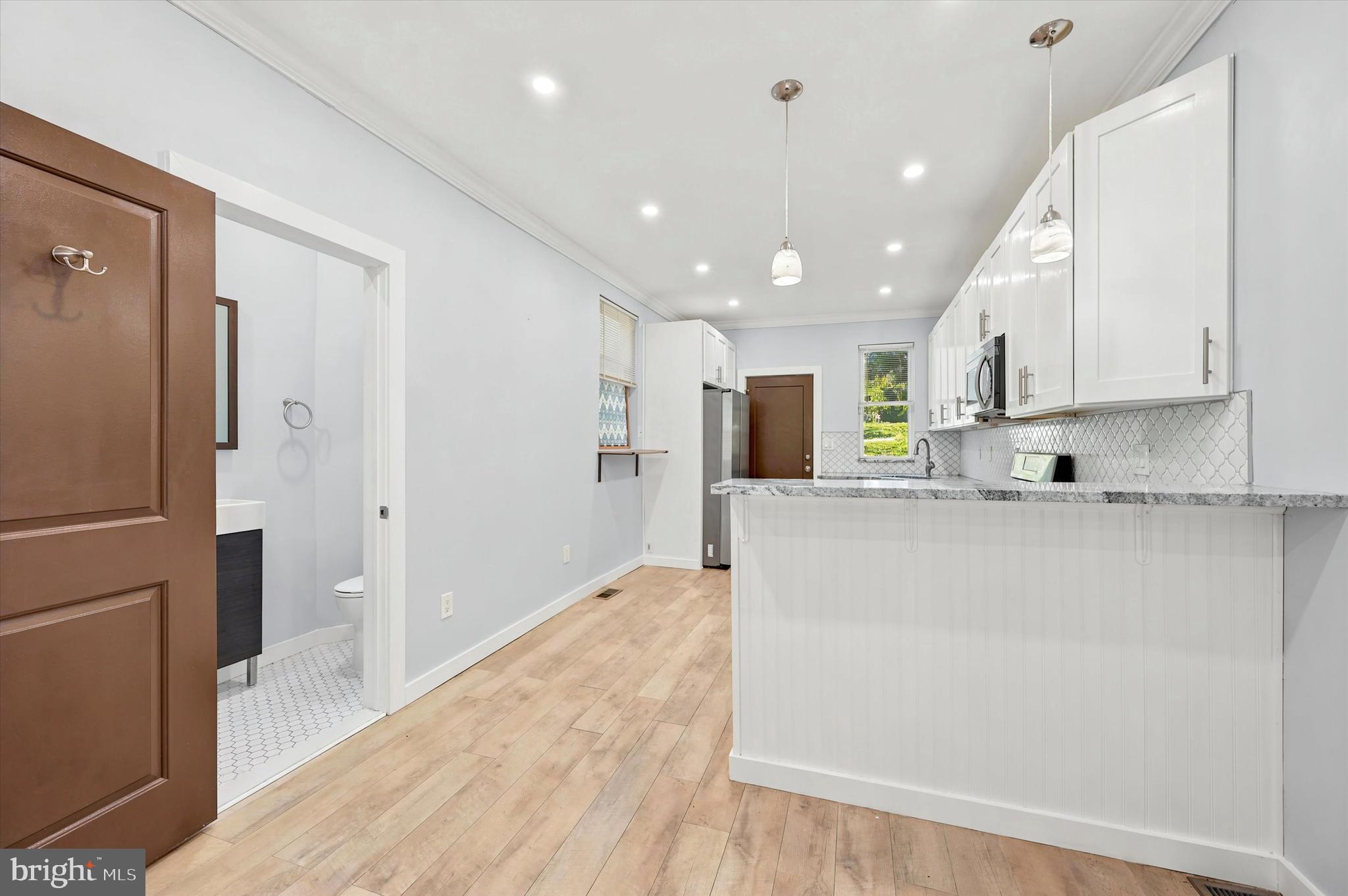 6247 Clearview Street Philadelphia, PA 19138 - Photo 5 of 25