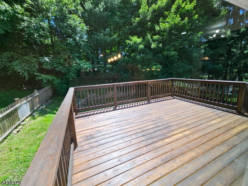504 Edith Road Landing, NJ 07850 - Photo 5 of 18