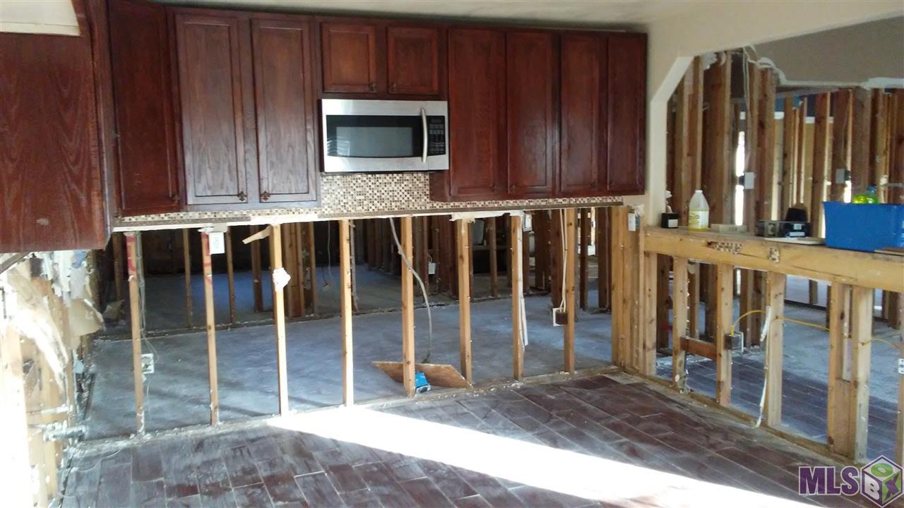 16821 Ellis Avenue Baton Rouge, LA 70816 - Photo 5 of 10 Gallery Image 5