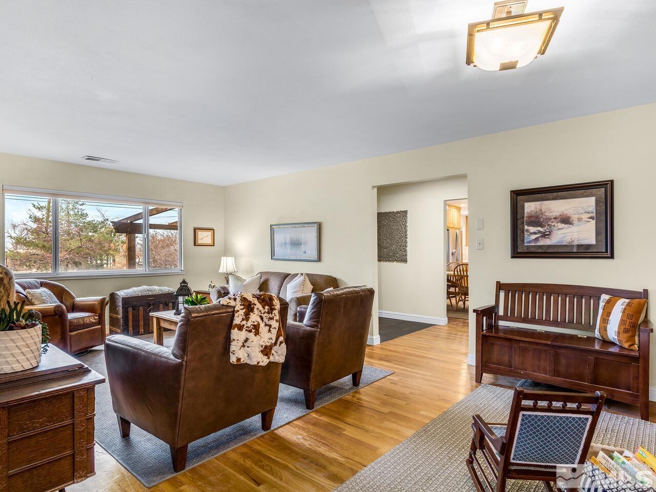 1010 Foothill Road Reno, NV 89511 - Photo 14 of 40 a living room with furniture and a window