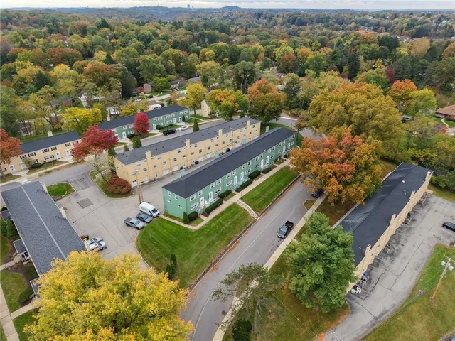 a view of a storage & utility room