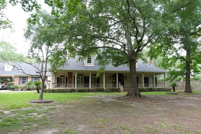 $890,000 | 7840 Halliday Street, Beaumont, TX 77706