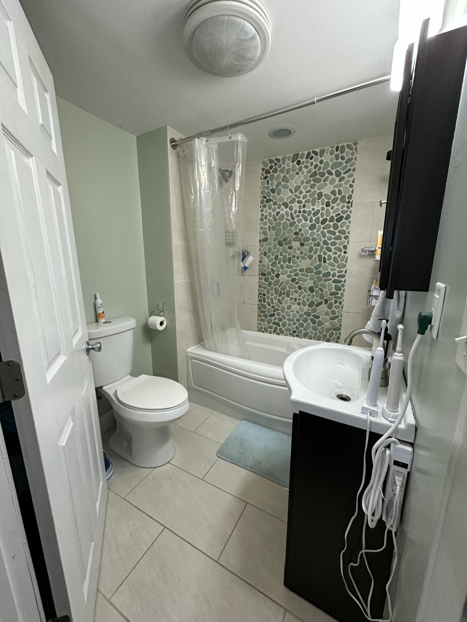 85 Mile Road, Unit 3 Wells, ME 04090 - Photo 17 of 33 IMG_5914