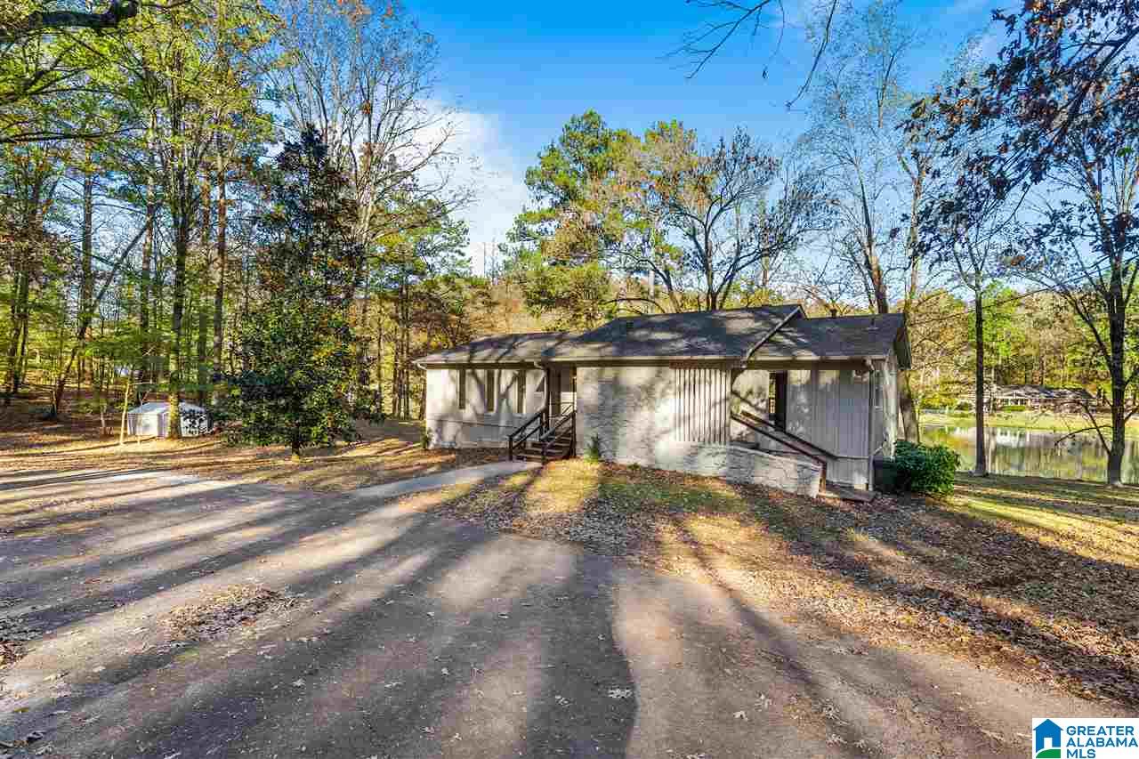 6022 Old Springville Road Northeast Pinson, AL 35126 - Photo 3 of 34