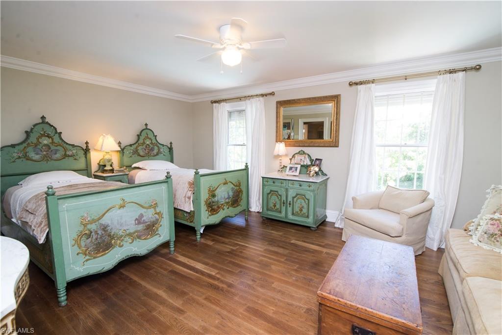 732 Bay Tree Court Naples, FL 34108 - Photo 15 of 21 Guest Bedroom with full bath and walk-in closet