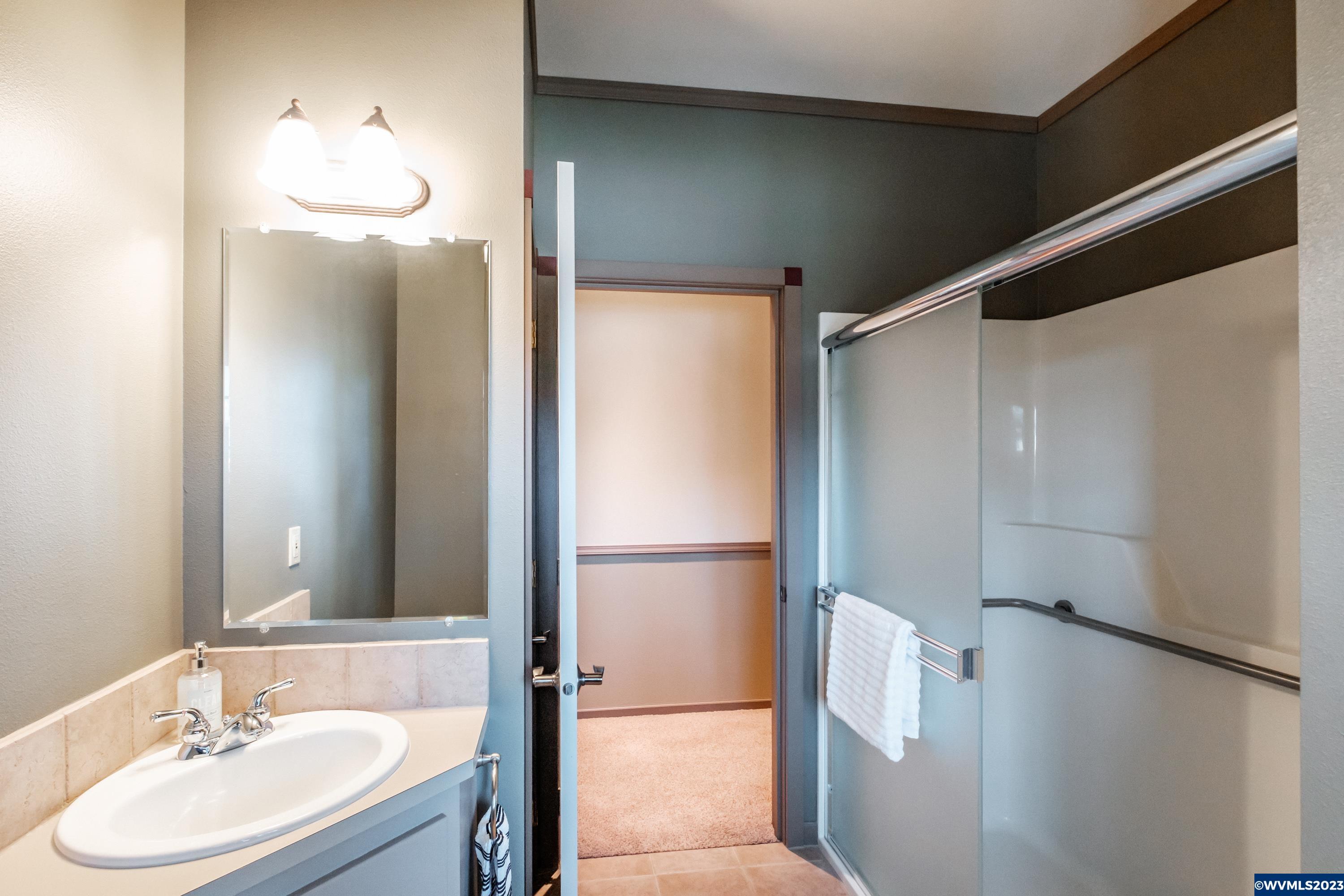 1675 Southwest Filbert Lane Dallas, OR 97338 - Photo 14 of 42 Gallery Image 14