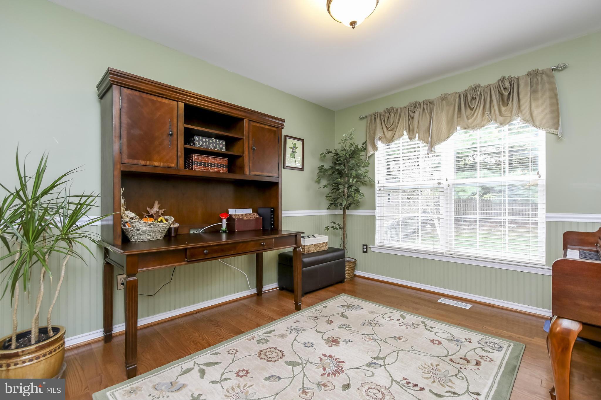 6614 Ridge Road Sykesville, MD 21784 - Photo 7 of 26 Home Office