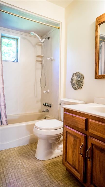341 Overbrook Road Valencia, PA 16059 - Photo 15 of 25 Gallery Image 15