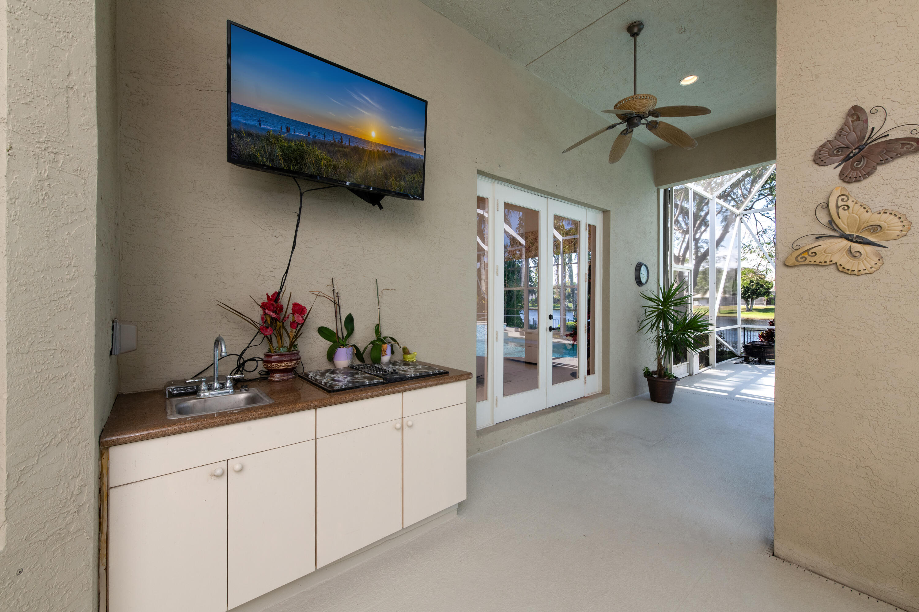 18640 Southeast River Ridge Road Jupiter, FL 33469 - Photo 12 of 65 Patiio 3