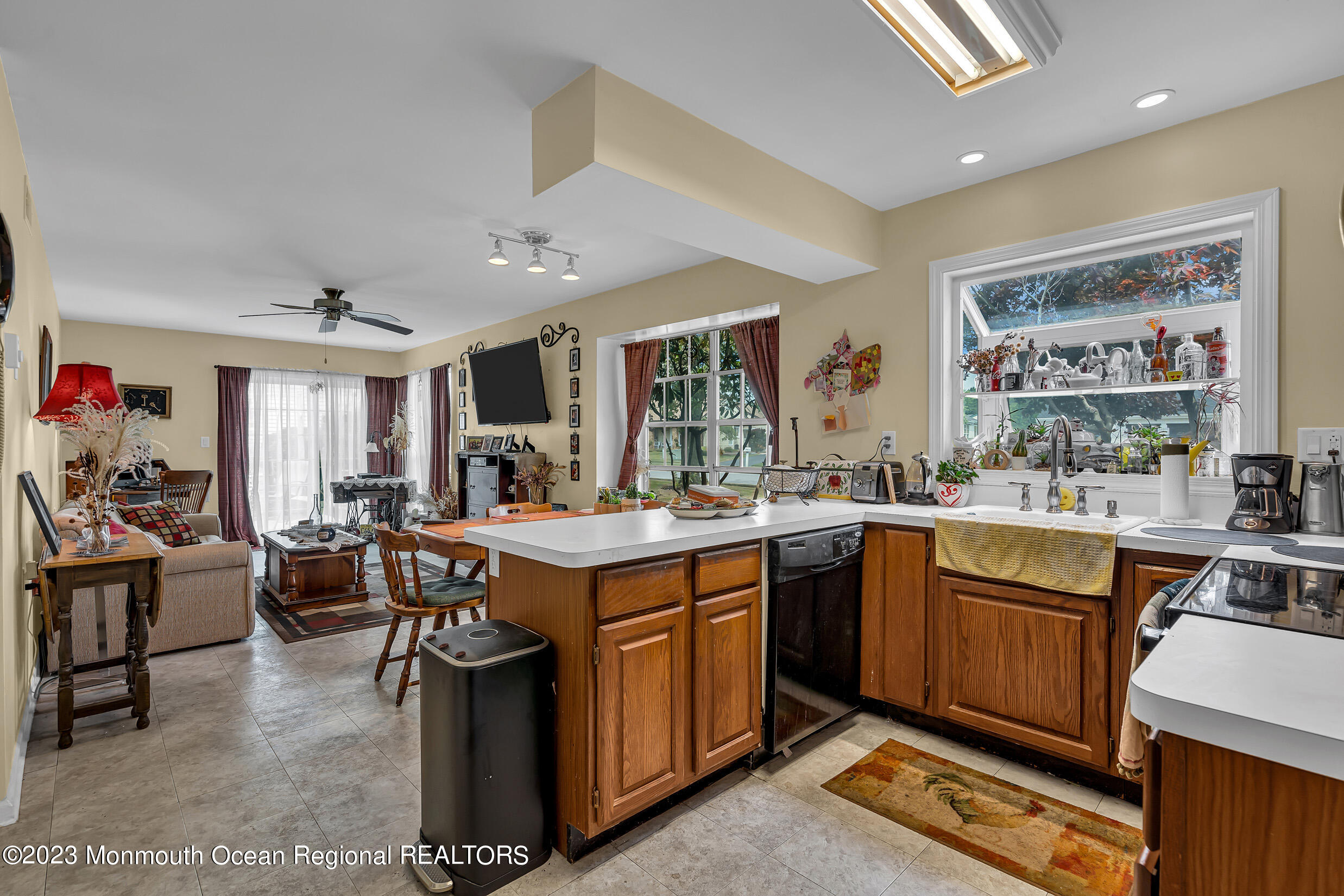 58 Hastings Road Manchester Township, NJ 08759 - Photo 20 of 35 5 (14)