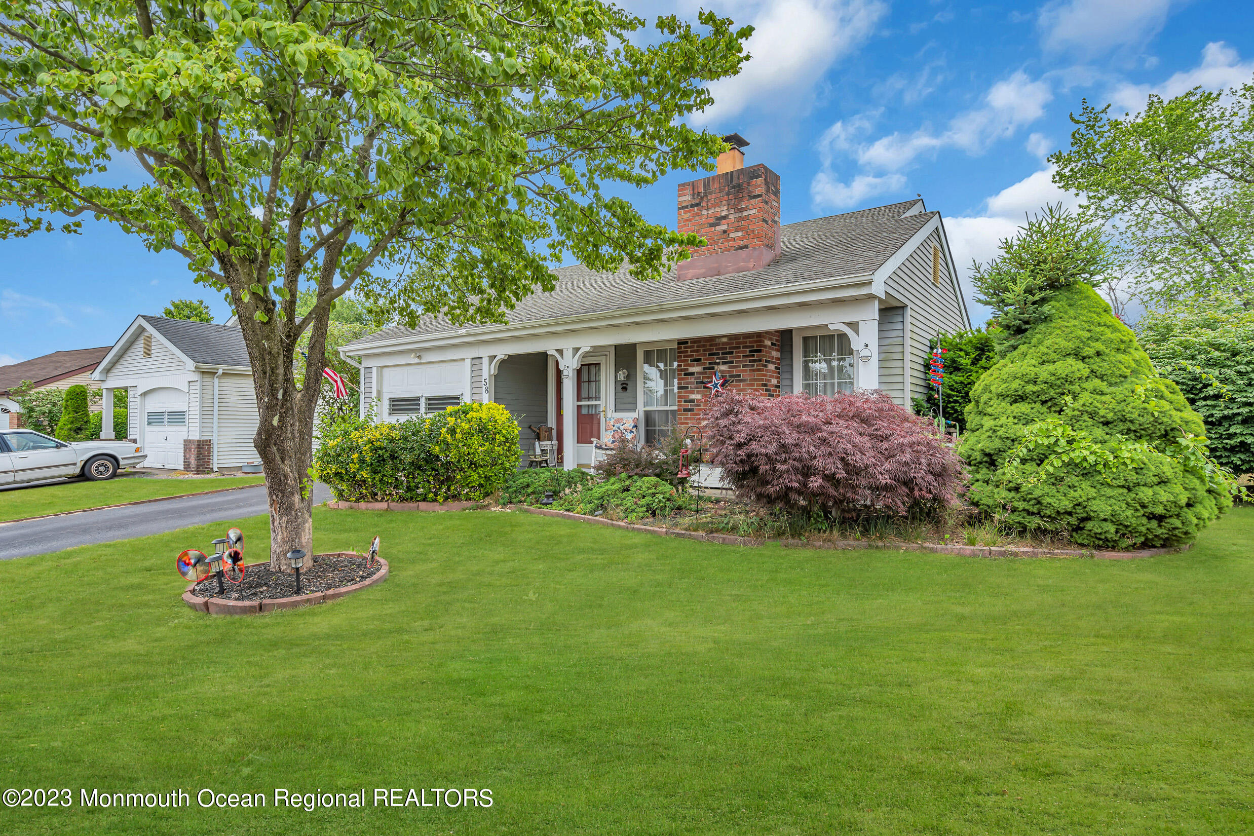 58 Hastings Road Manchester Township, NJ 08759 - Photo 3 of 35 1 (3)