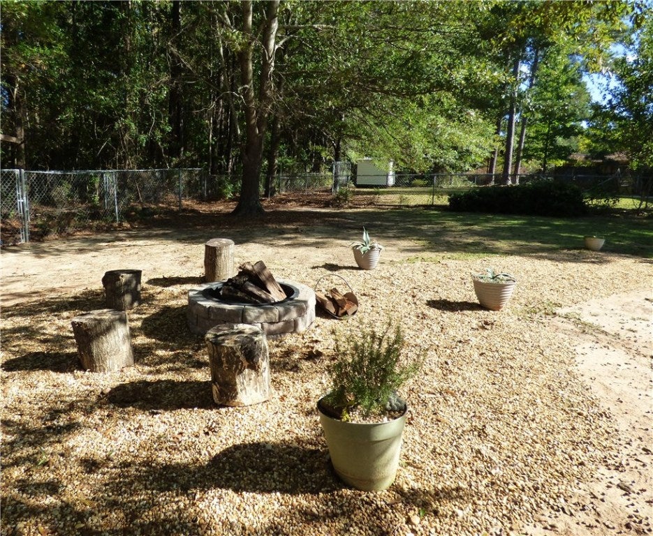 609 Rustic Street Opelika, AL 36801 - Photo 5 of 12 Gallery Image 5