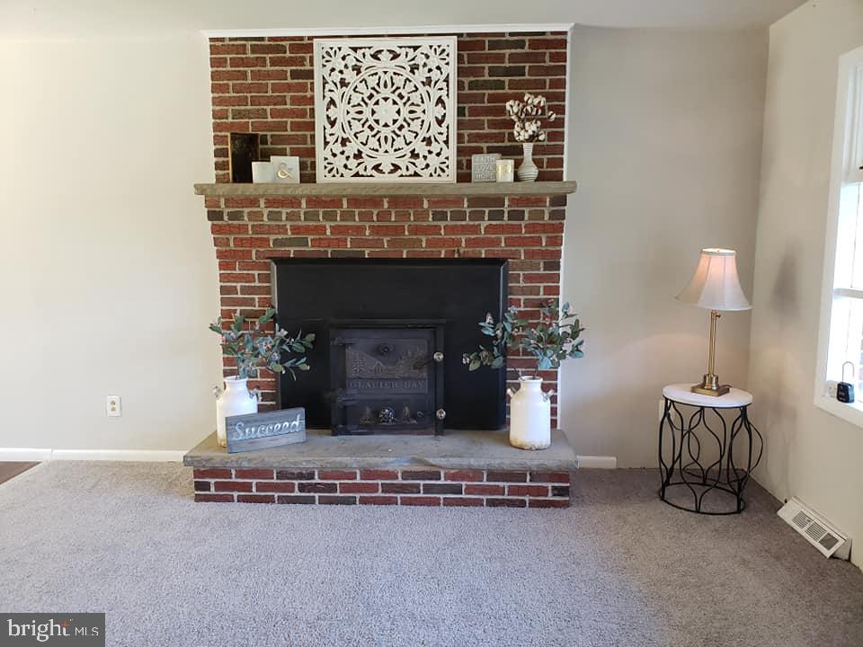 558 Elk Mills Road Elkton, MD 21921 - Photo 5 of 18