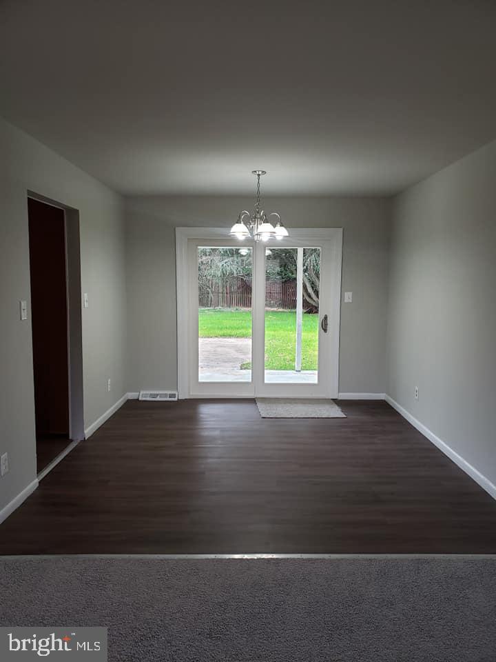 558 Elk Mills Road Elkton, MD 21921 - Photo 8 of 18
