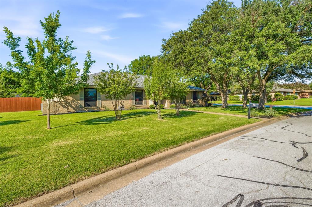 4433 Quail Hollow Road Fort Worth, TX 76133 - Photo 35 of 40