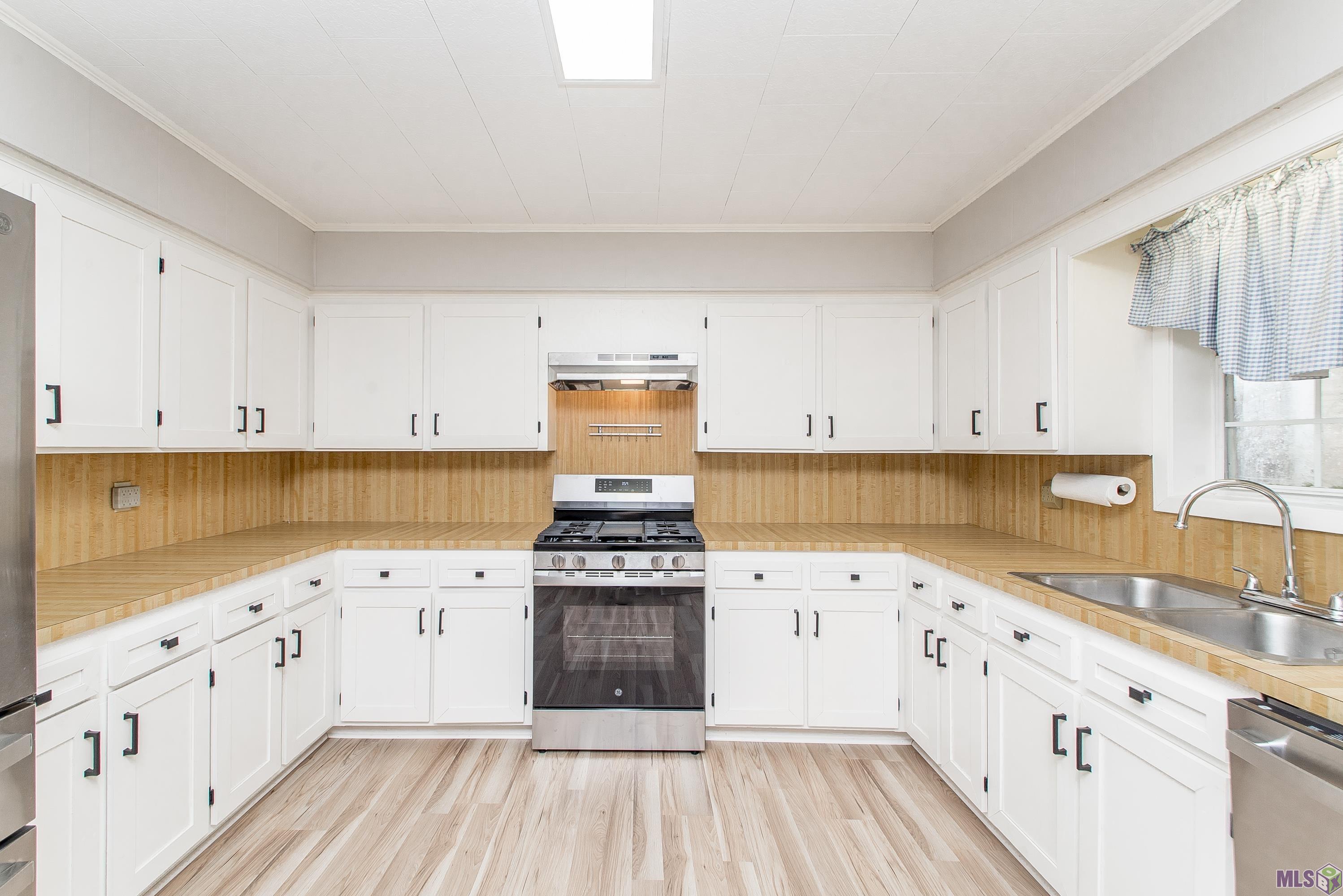 784 Lefort Bypass Road Thibodaux, LA 70301 - Photo 4 of 53