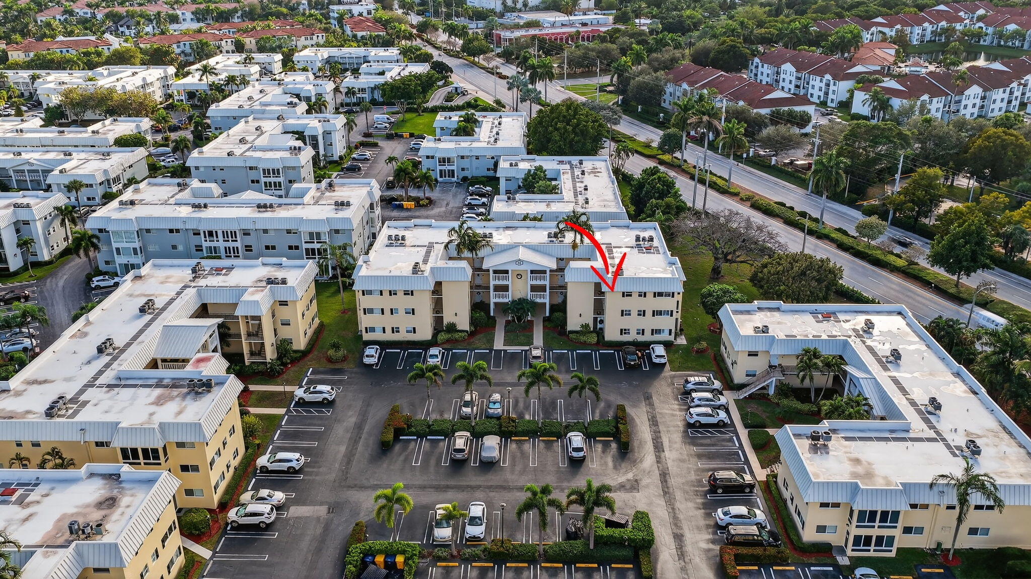 12 Colonial Club Drive, Unit 305 Boynton Beach, FL 33435 - Photo 37 of 51 37-web-or-mls-DJI_20251210154127_0140_D