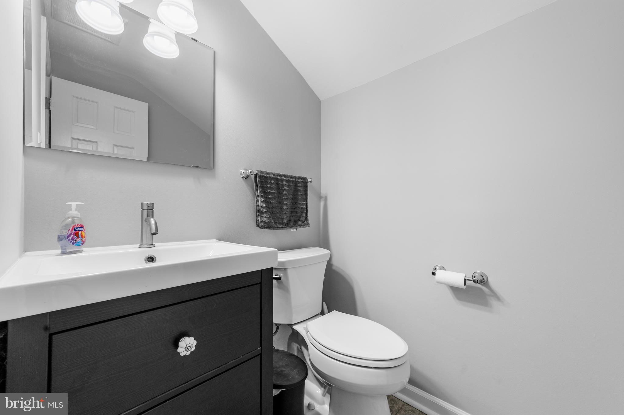 60 Pine Valley Road Cherry Hill, NJ 08034 - Photo 17 of 30 Gallery Image 17