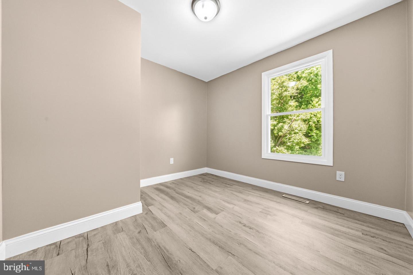 10107 Snowden Road Laurel, MD 20708 - Photo 20 of 51 Gallery Image 20
