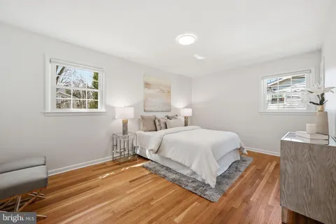 $999,000 | 11708 Rosalinda Drive, Potomac, MD 20854