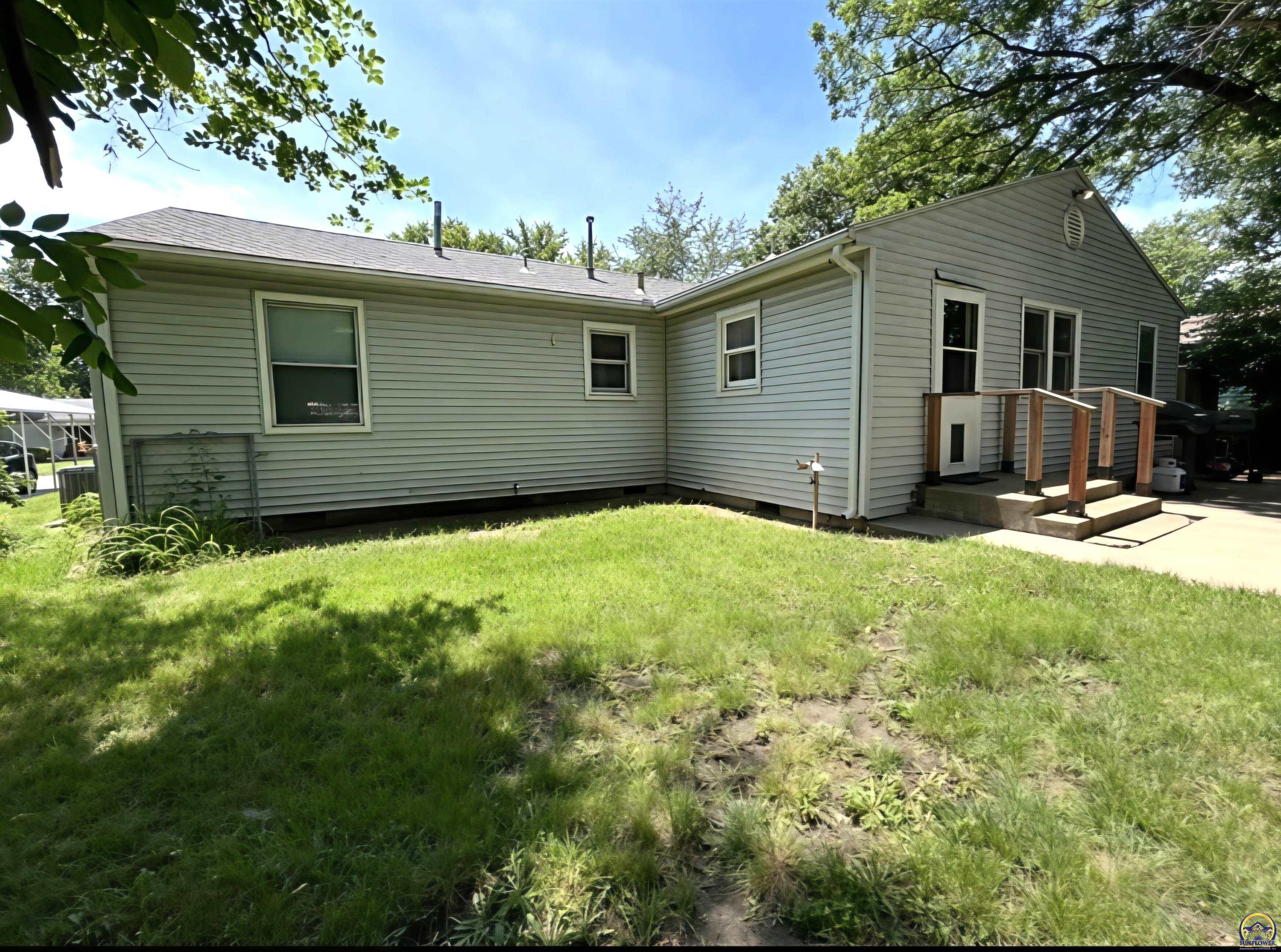 4708 Southwest 18th Terrace Topeka, KS 66604 - Photo 20 of 22