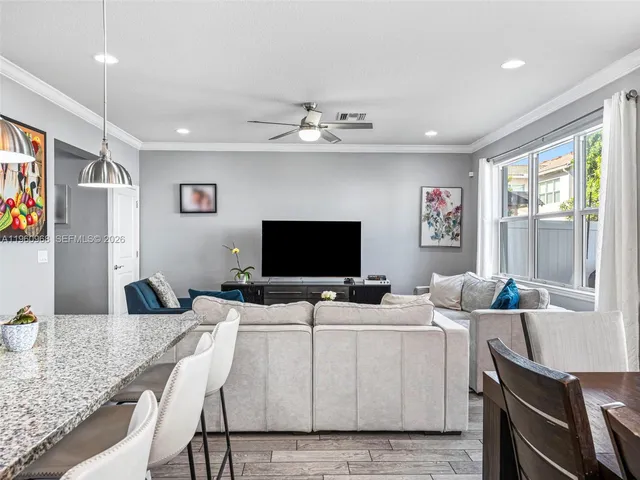 $4,200 | 3953 Black Olive Lane, Hollywood, FL 33021