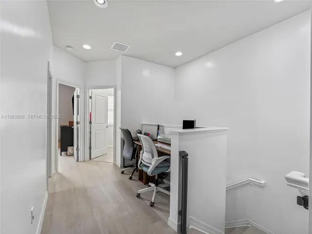 $4,200 | 3953 Black Olive Lane, Hollywood, FL 33021