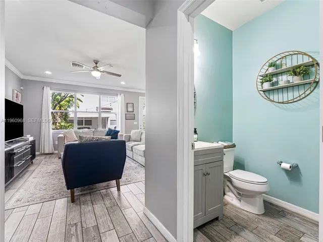 $4,200 | 3953 Black Olive Lane, Hollywood, FL 33021