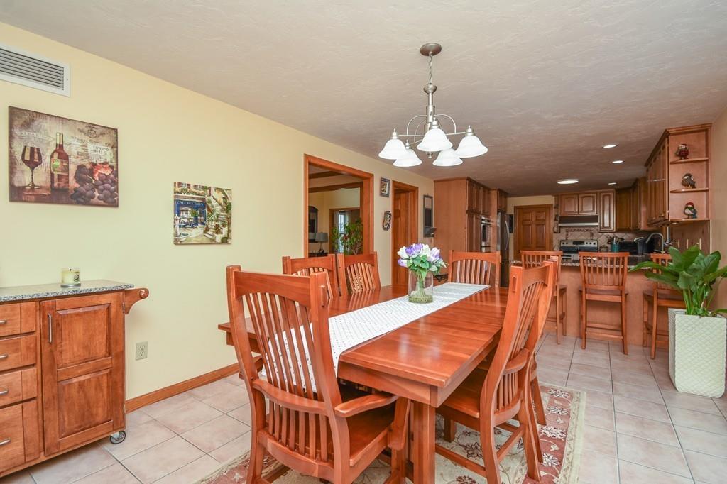 35 Roland Way Milford, MA 01757 - Photo 9 of 36 Gallery Image 9