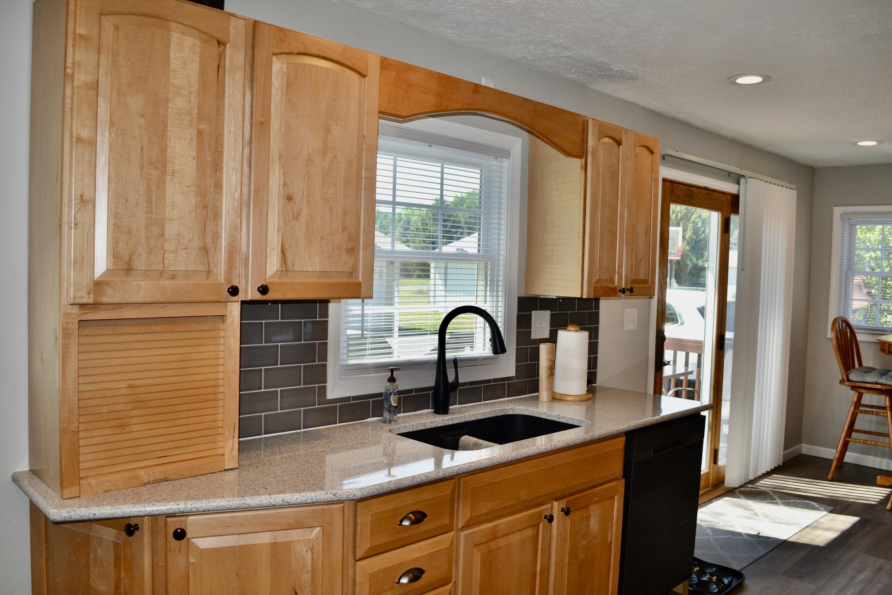 12545 Perry Road Battle Creek, MI 49015 - Photo 15 of 41 AC3985B1-8DD8-4485-B072-00DCB1A3BD95_1_2