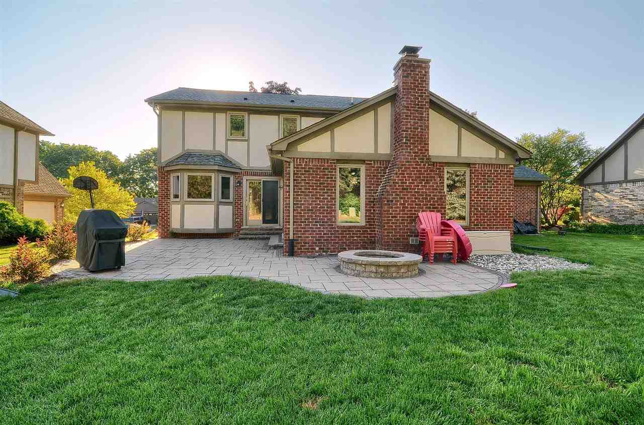 561 Sunlight Drive Rochester, MI 48309 - Photo 29 of 30 Rear