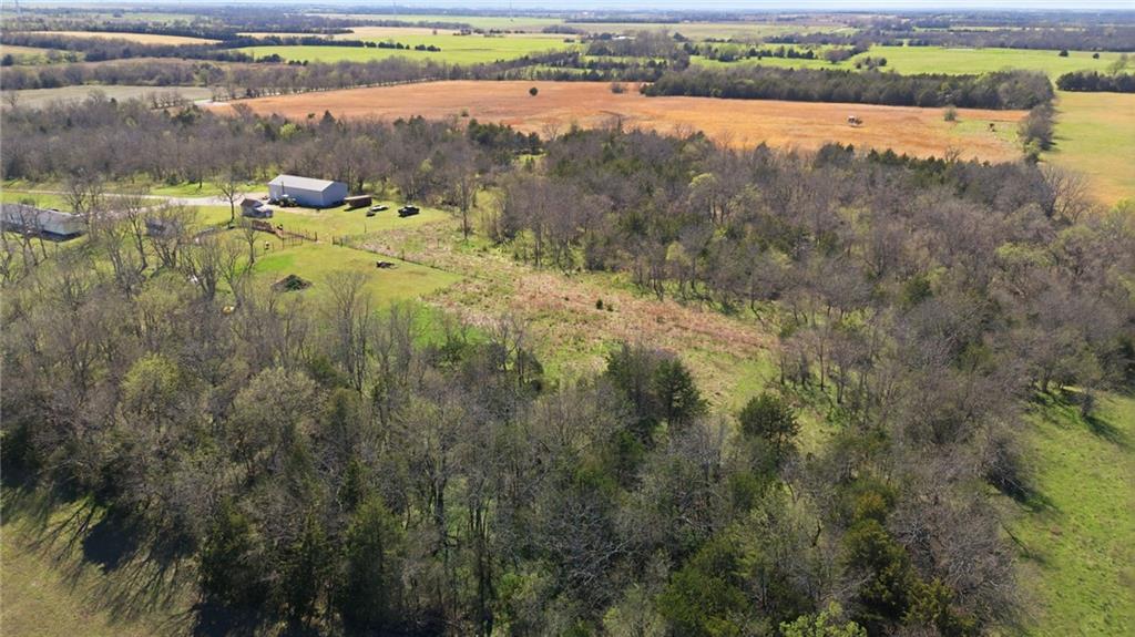 3528 West Virginia Road Kincaid, KS 66039 - Photo 14 of 61